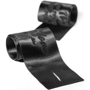 Les Petits Bonbons Silky Handcuffs
